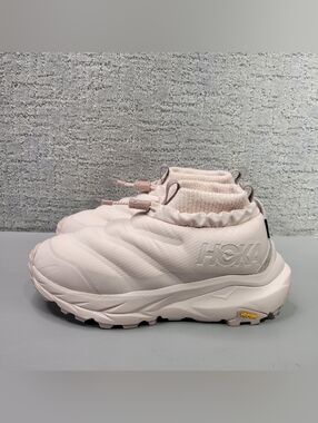 Hoka One Kaha 2 Frost Moc GTX Womens Size US 7.5B Sesame Waterproof Hiking Shoes